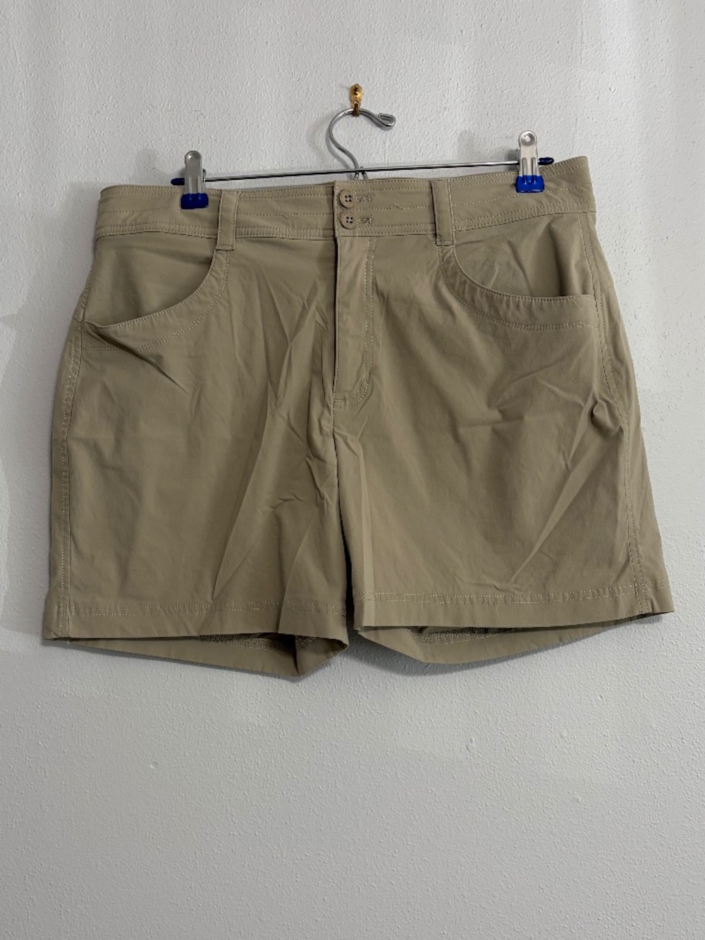 Eddie Bauer Beige Stretch Hiking Travel Shorts 5" Inseam Size 14